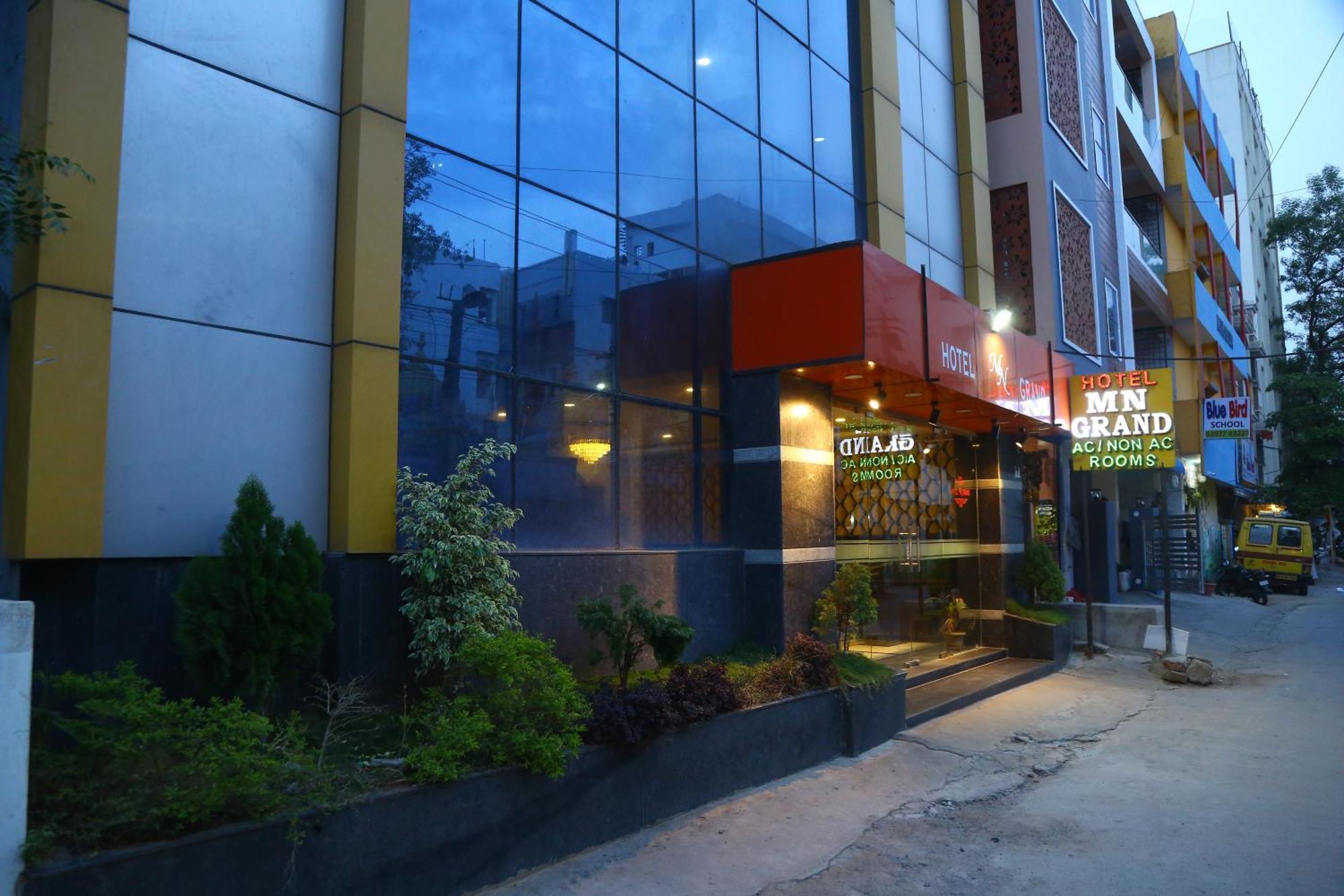 Hotel Mn Grand Shamshabad Airport Zone Hyderabad Exteriér fotografie