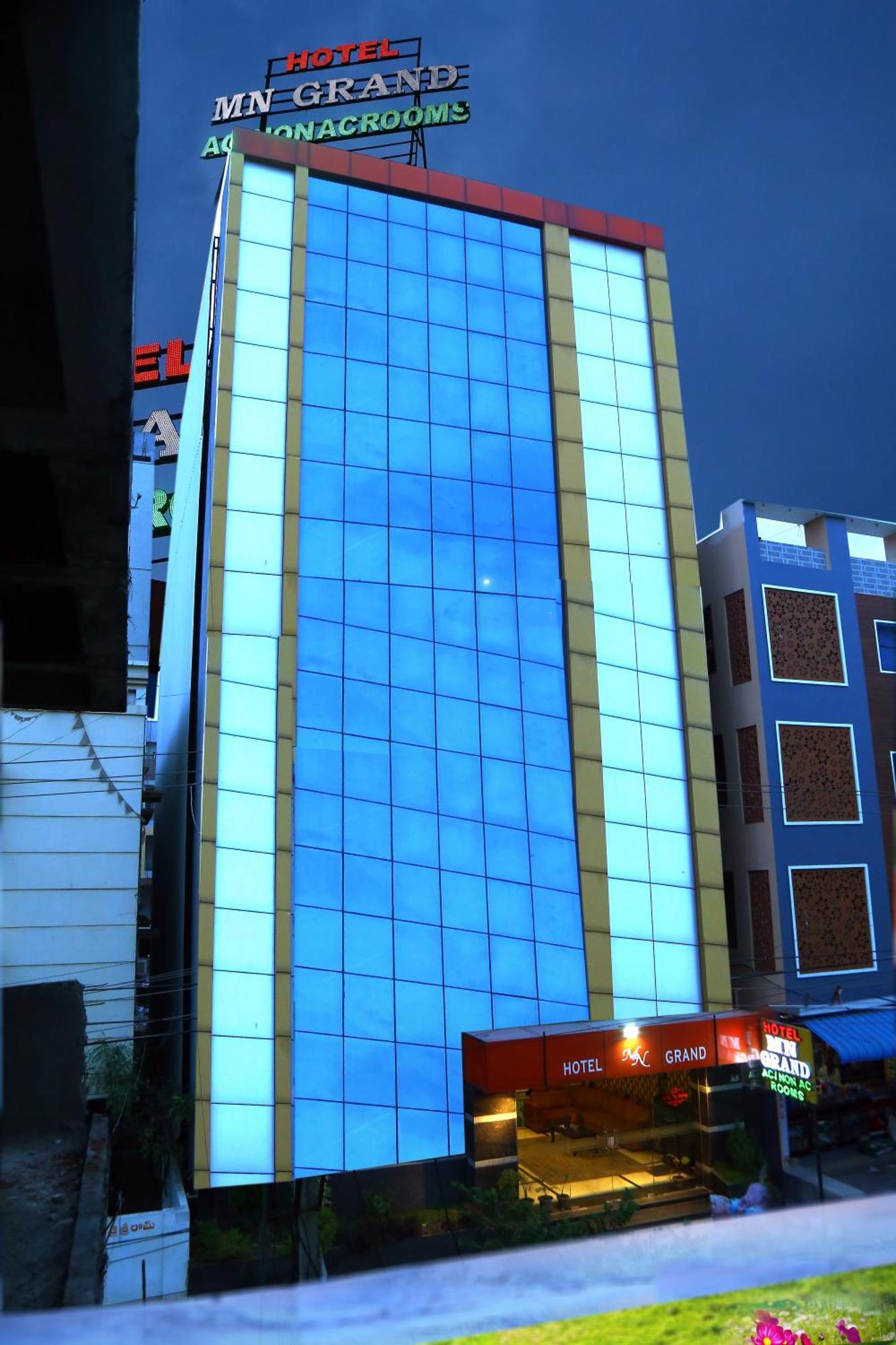 Hotel Mn Grand Shamshabad Airport Zone Hyderabad Exteriér fotografie
